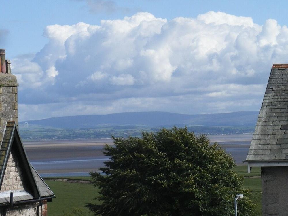 Birchleigh Guest House Grange-over-Sands Екстер'єр фото